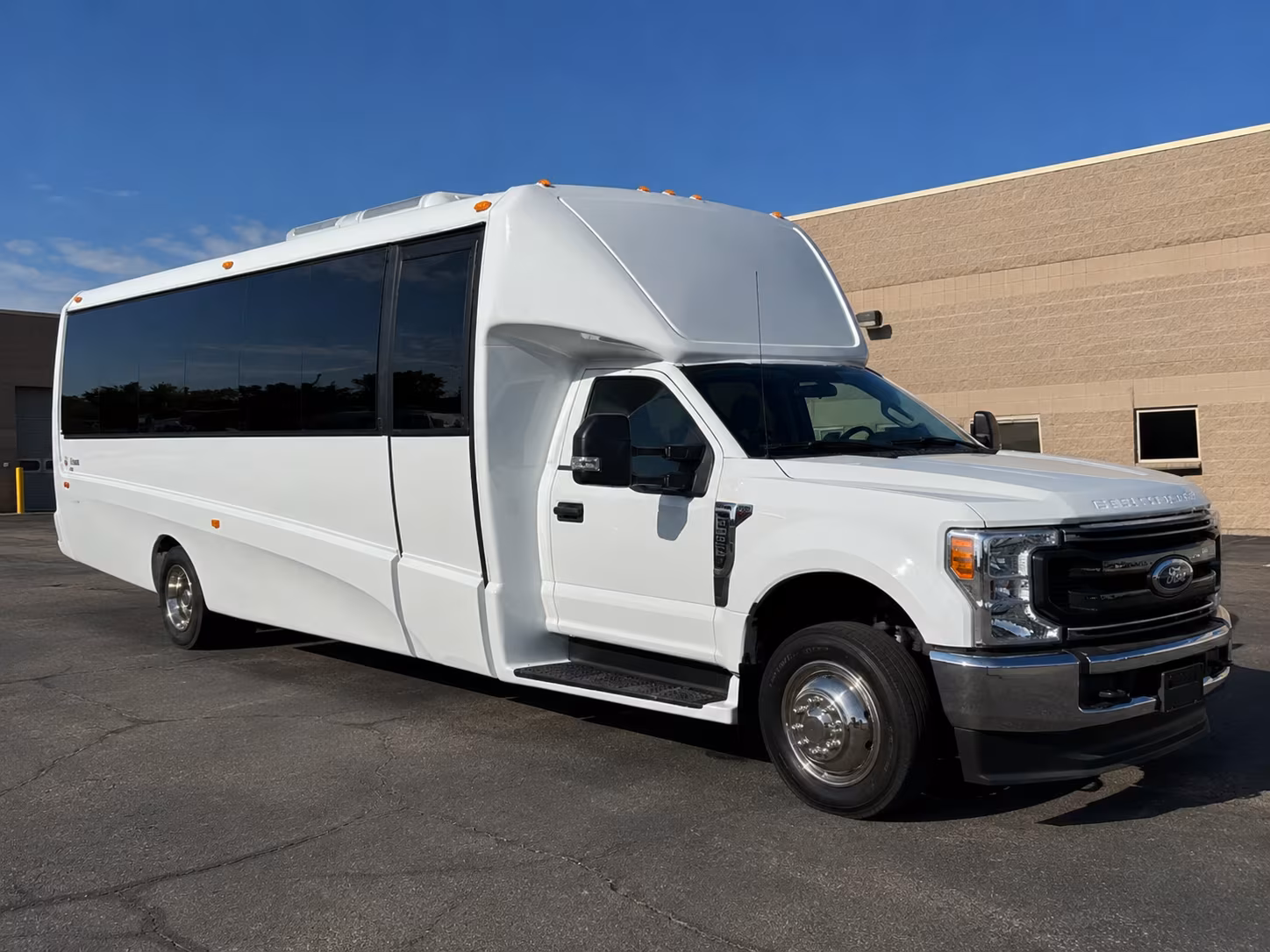 employee shuttle buses for longmont s tech and manufacturing campuses