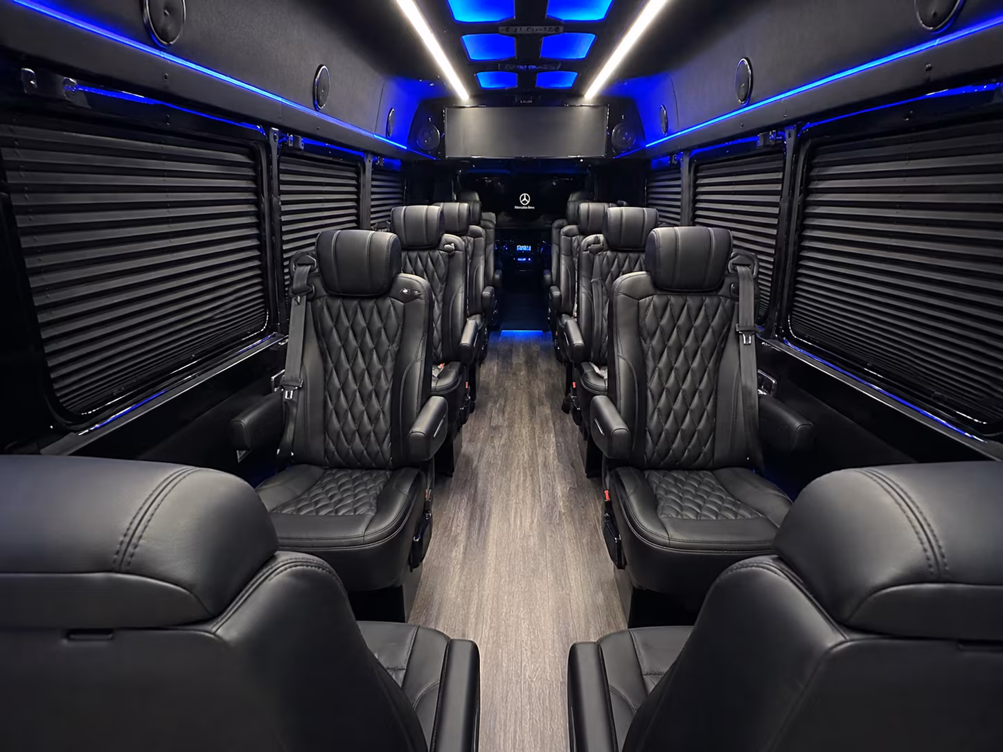 find and book transportation for your next airport transfer 1