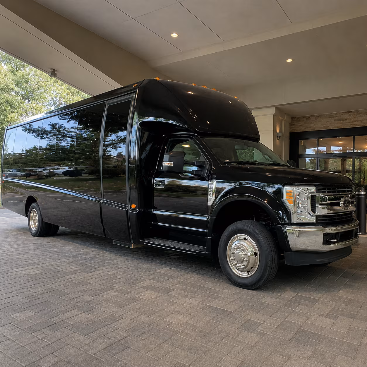 find and book transportation for your next airport transfer 5