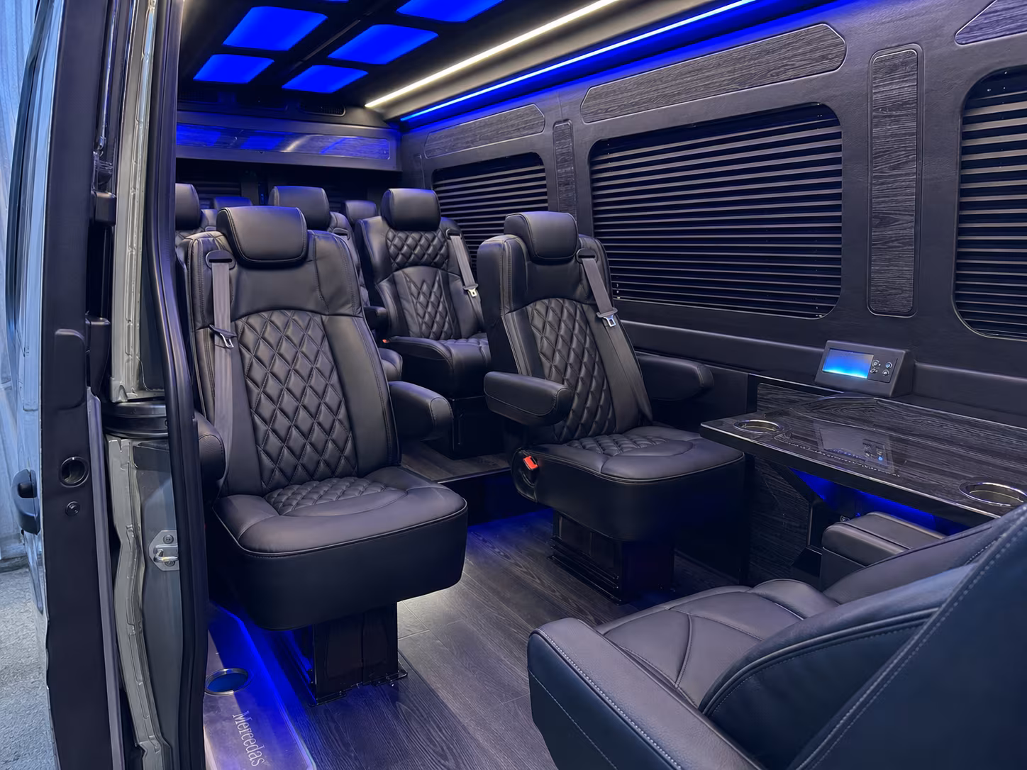 find and book transportation for your next concert or music festival 5