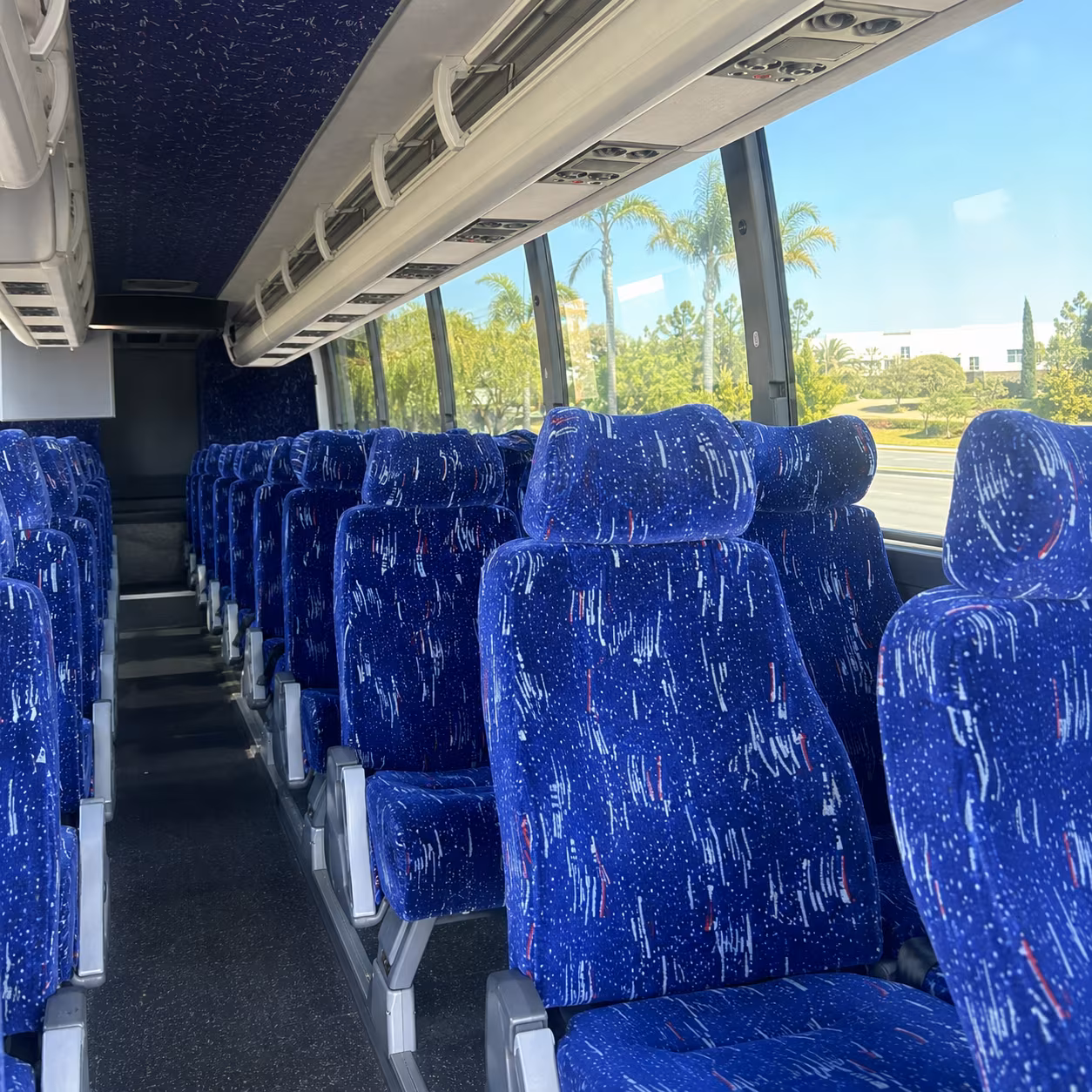 find and book transportation for your next convention or trade show 5