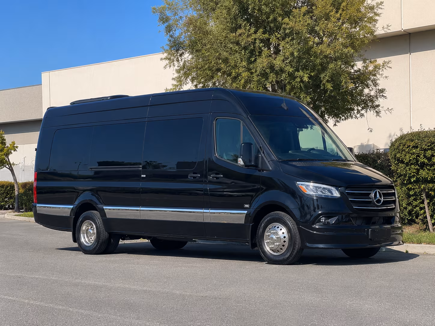 find and book transportation for your next private event 5