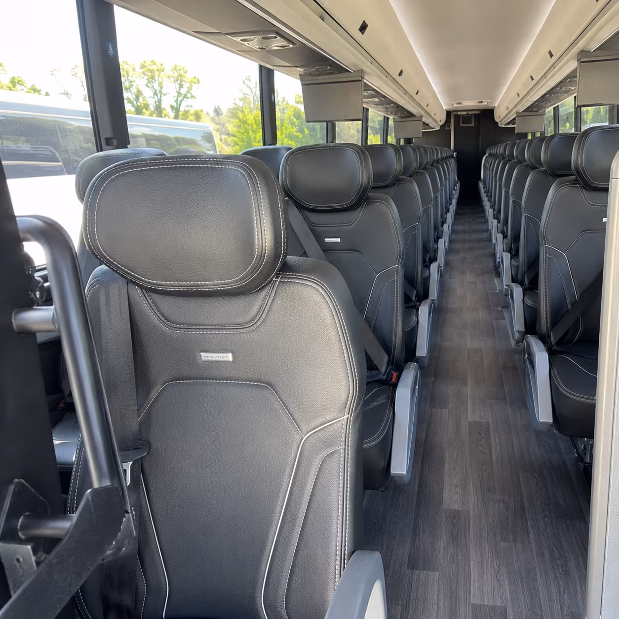 find and book transportation for your next wedding 1