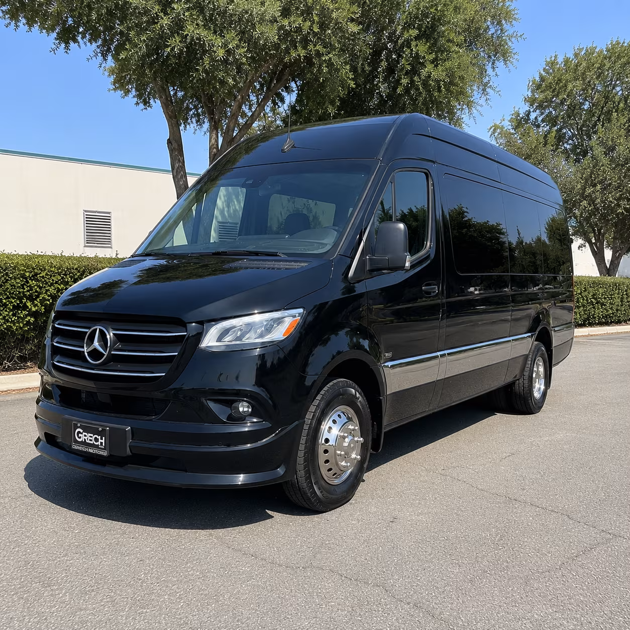 find and book transportation for your next wedding 3