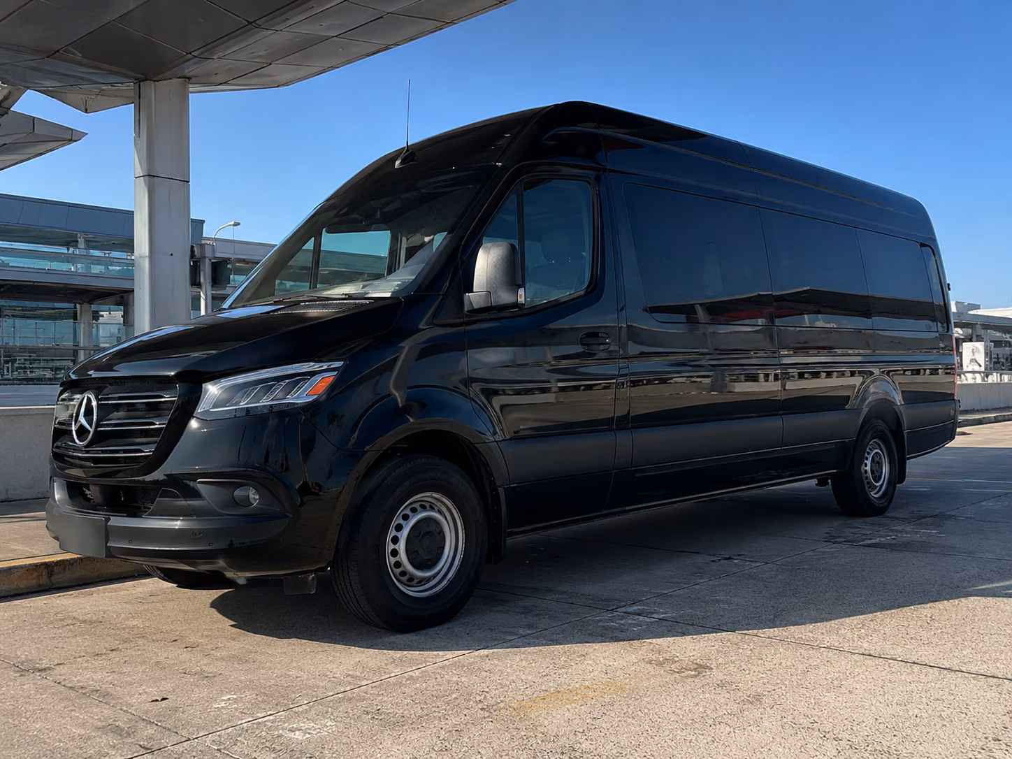 find and book transportation for your next wedding 4