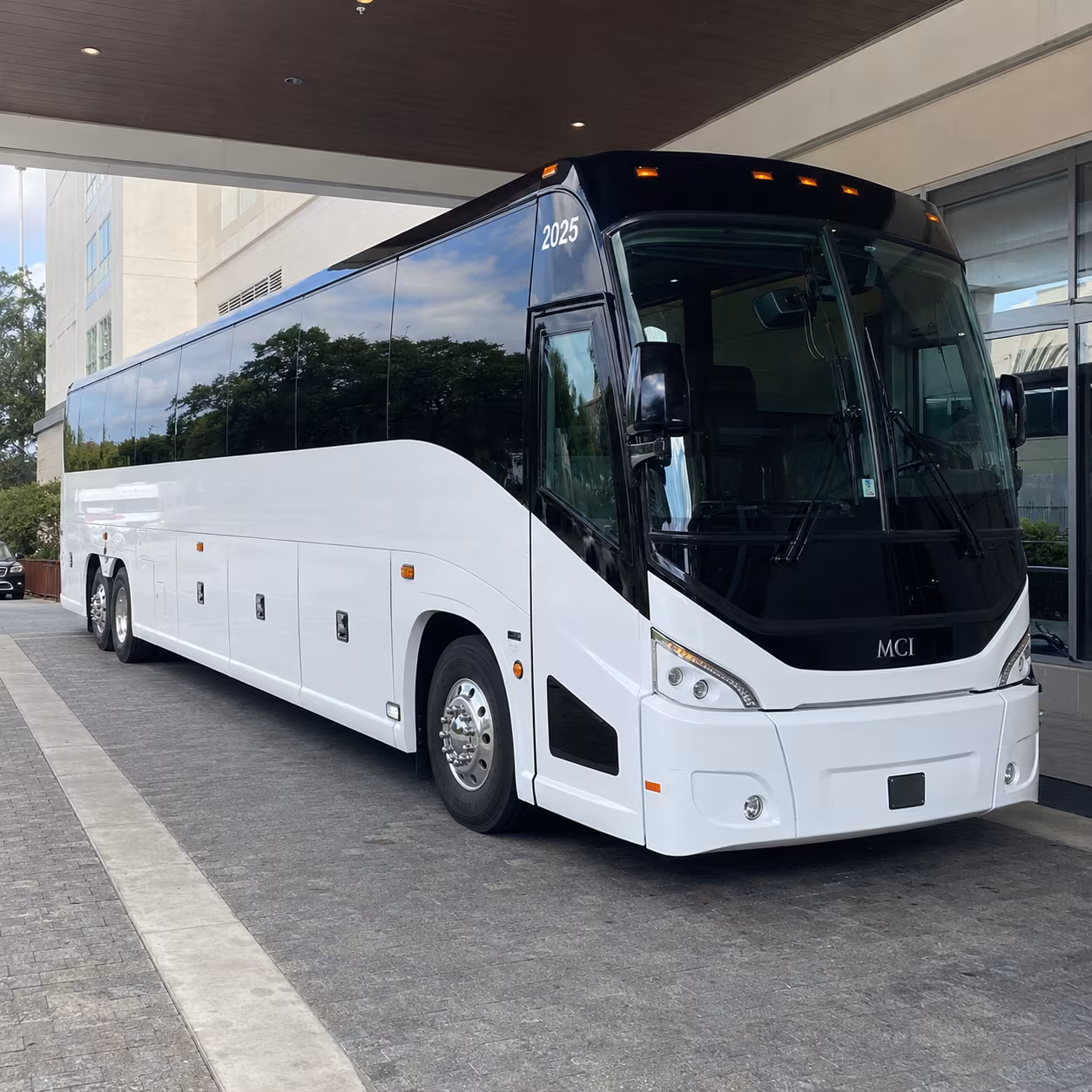 longmont 54 passenger charter bus