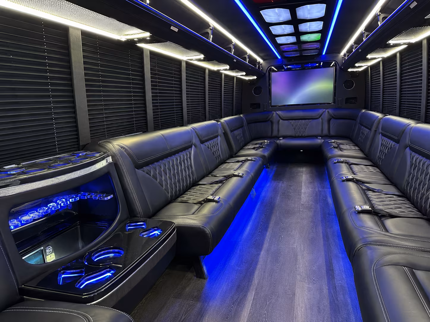 rehearsal dinner and multi day wedding weekend bus rentals in longmont
